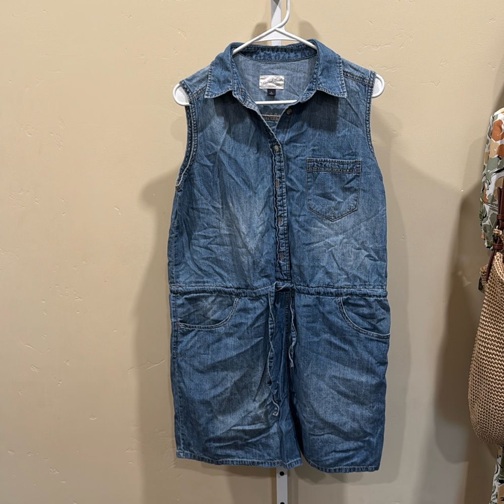 Universal Threads Romper